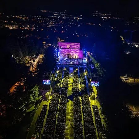 Apartment Jed Sweet Dreams